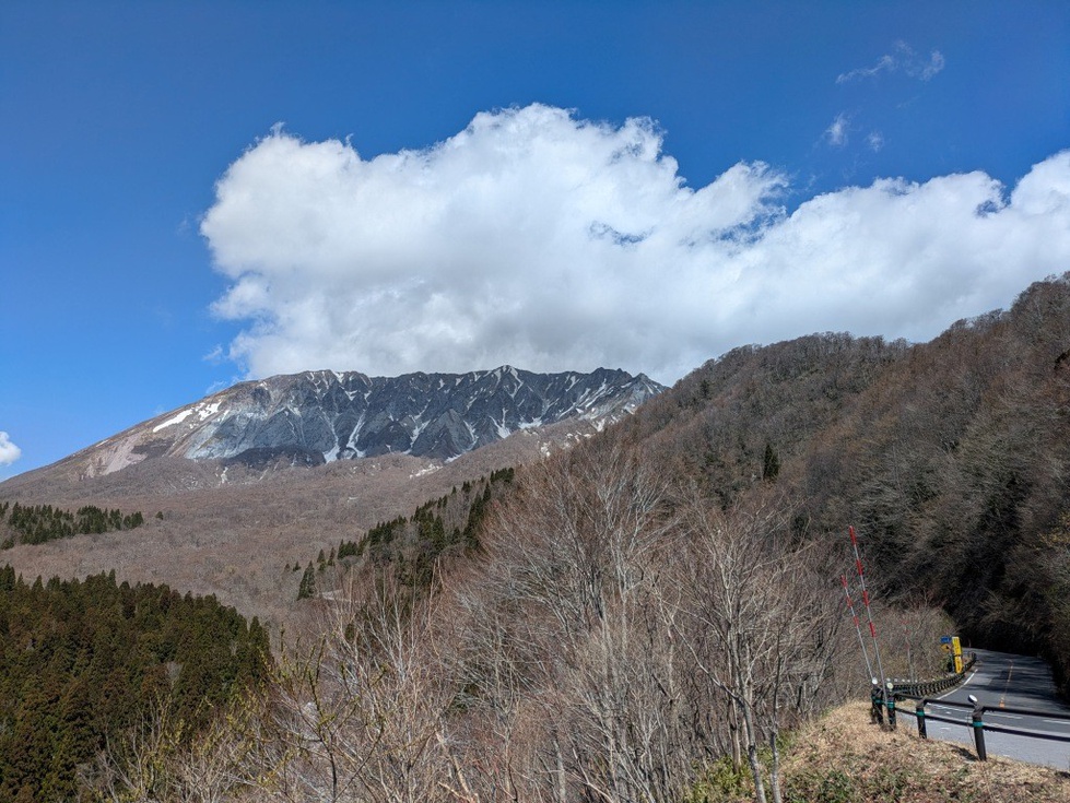 20260407_環状道路開通 (5)鍵掛峠.jpg